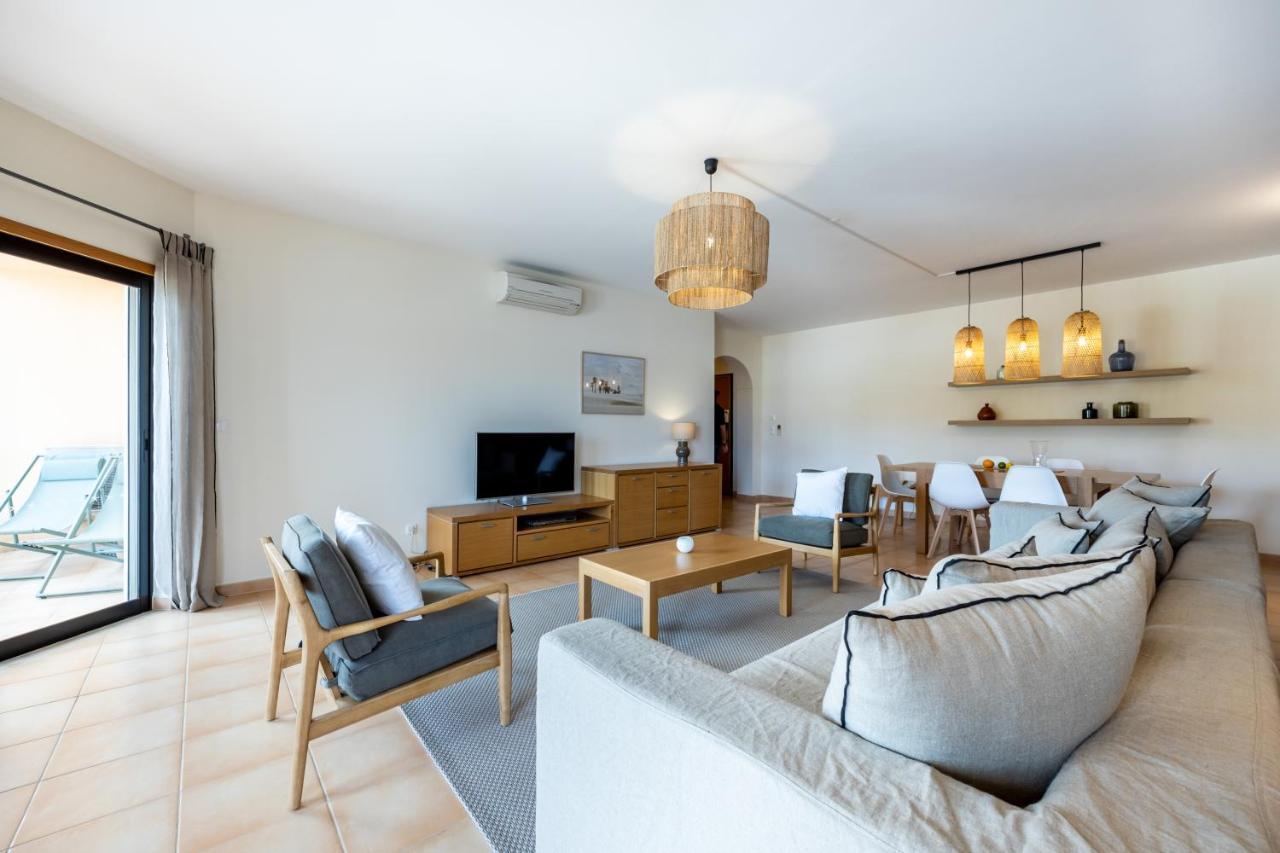 Aum Praia Da Luz Resort Apartment Esterno foto